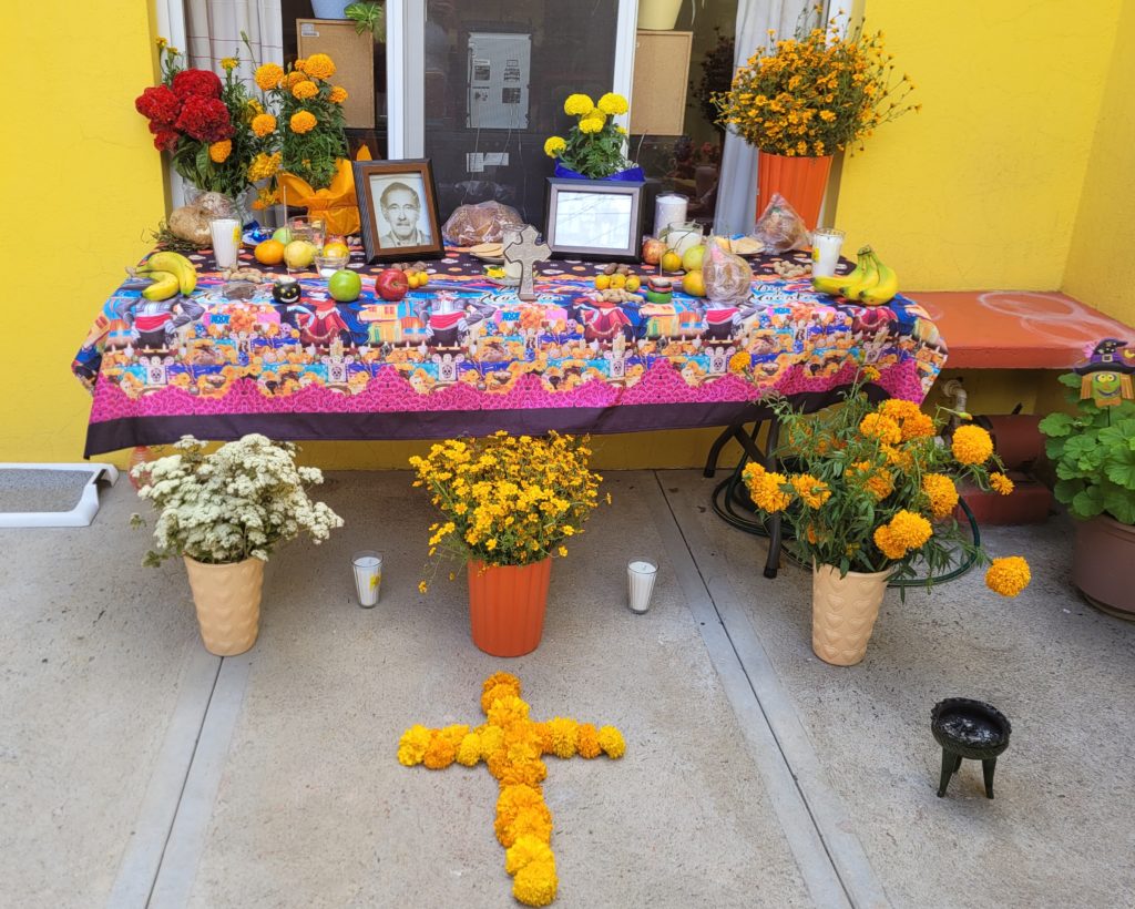 The ofrenda I got to build with my host mom, Dee, honoring her parents, aunt/uncles, and sister. 